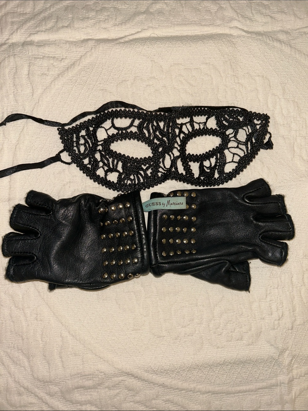 Guess by Marciano Black Leather Fingerless Gloves with Silver Stud Accents Y2K